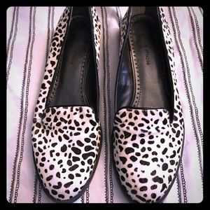Adrienne Vitadini calf hair leopard print loafers